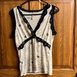 Susan Lawrence medium V-neck Cami floral